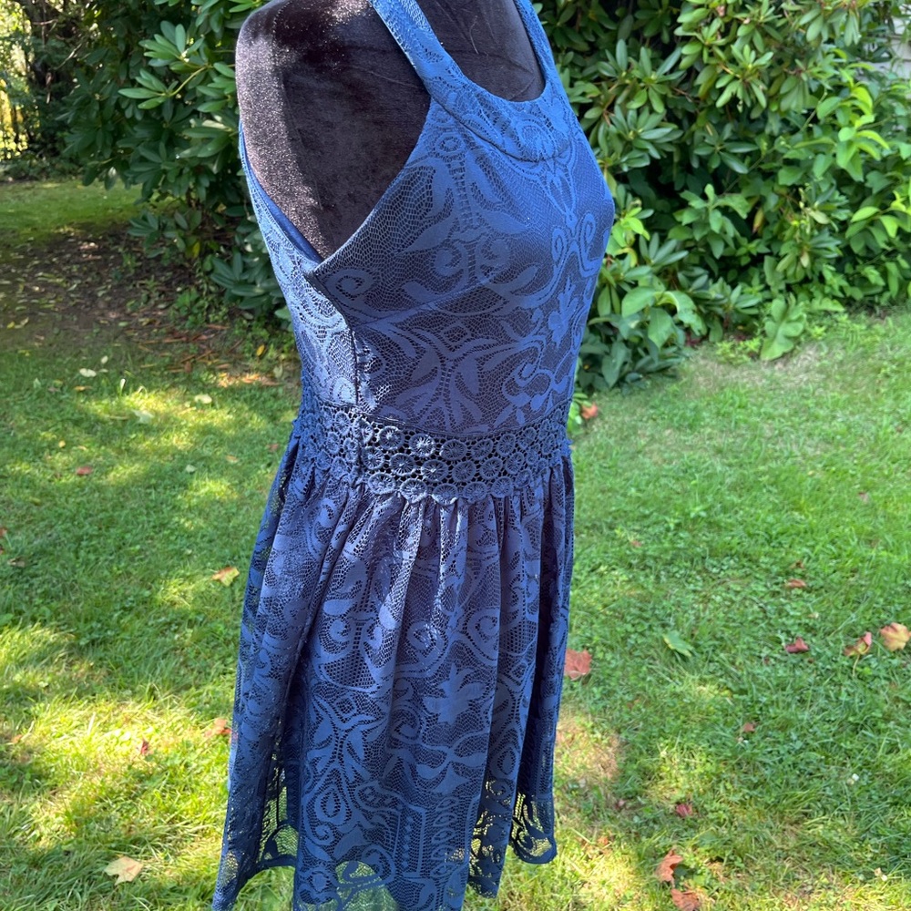 Charlotte Russe Blue Patterned Mini Dress - Picture 2 of 5